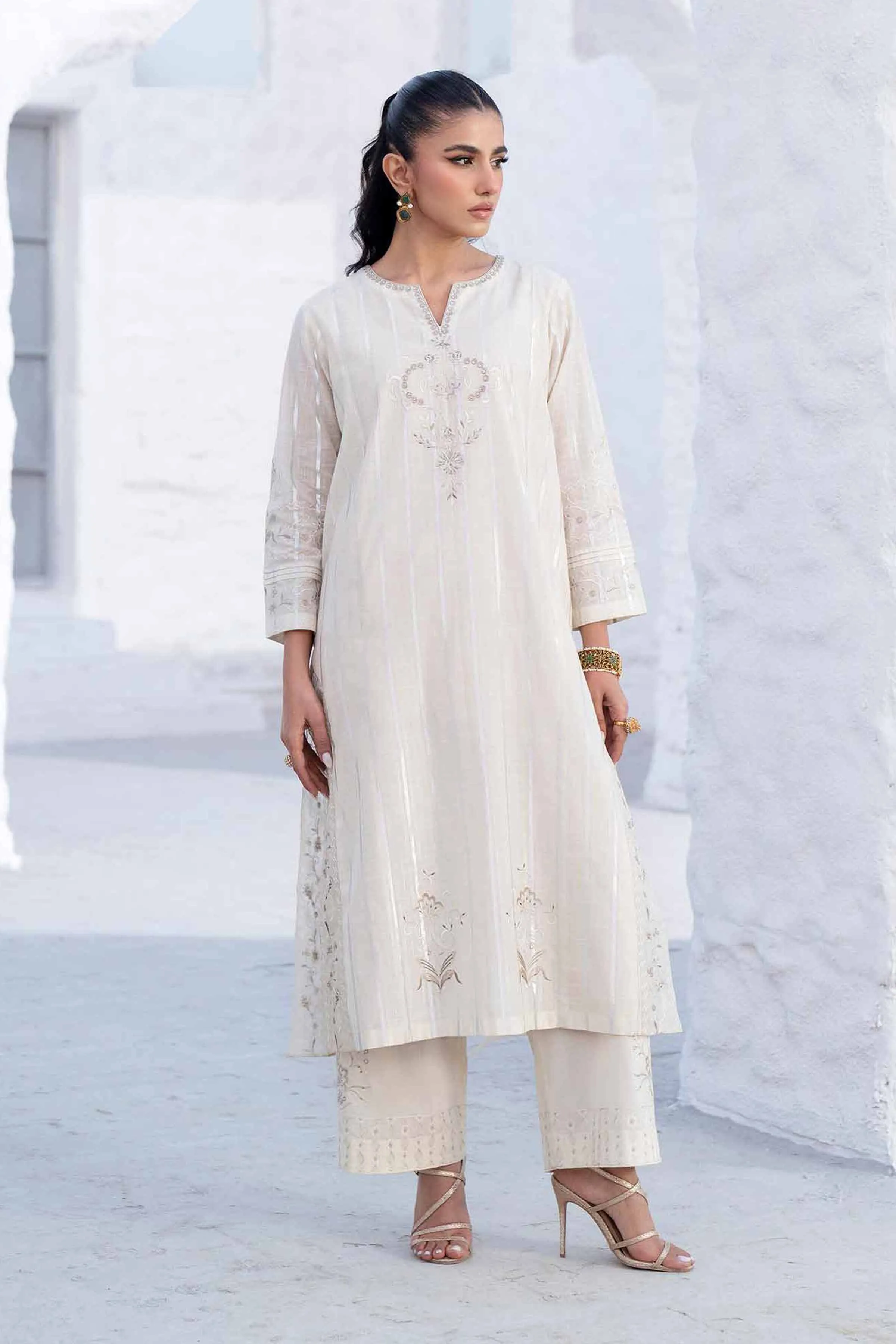 2 Piece - Embroidered Suit - KFS25-15