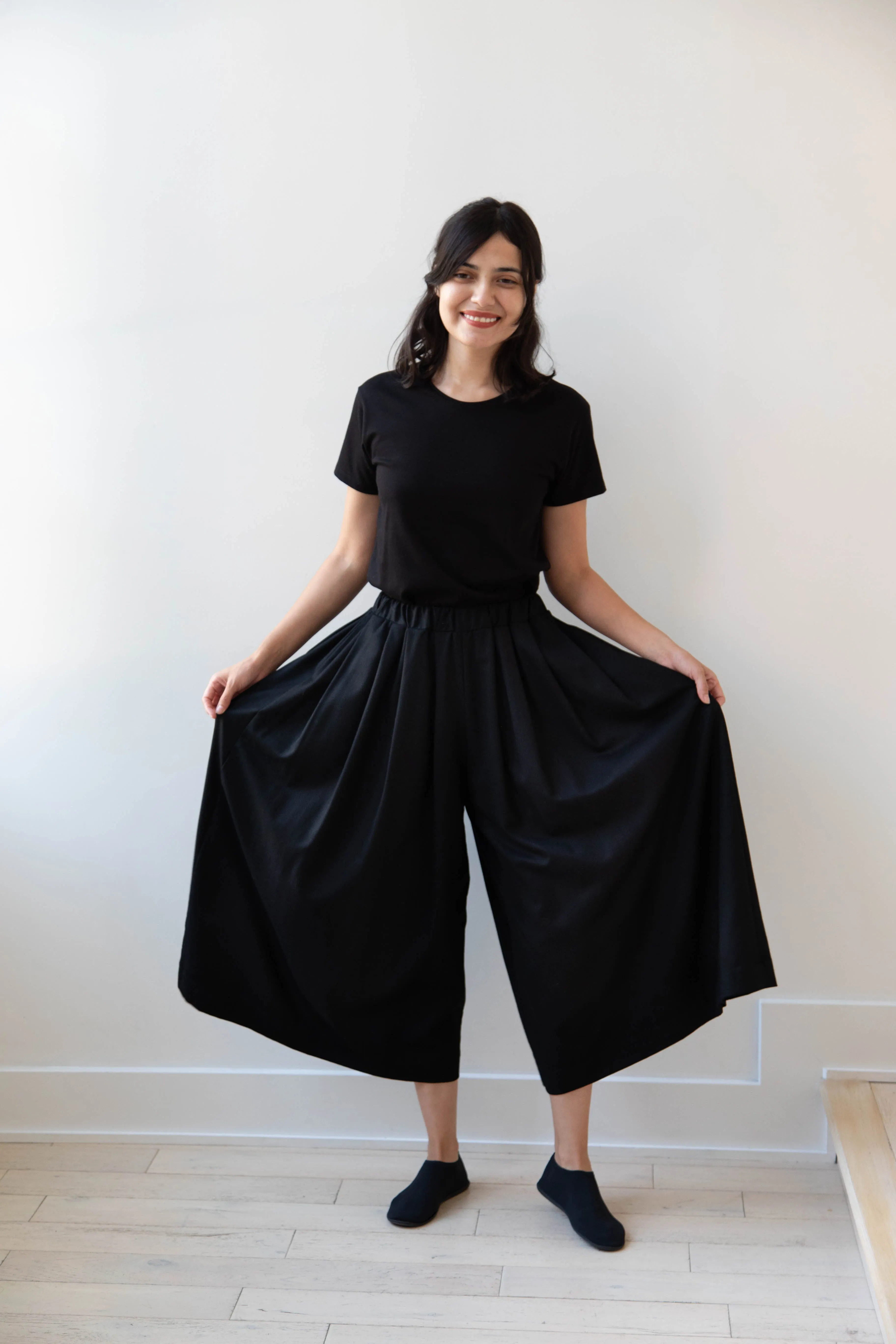 Gallego Desportes | Wool Culottes in Black