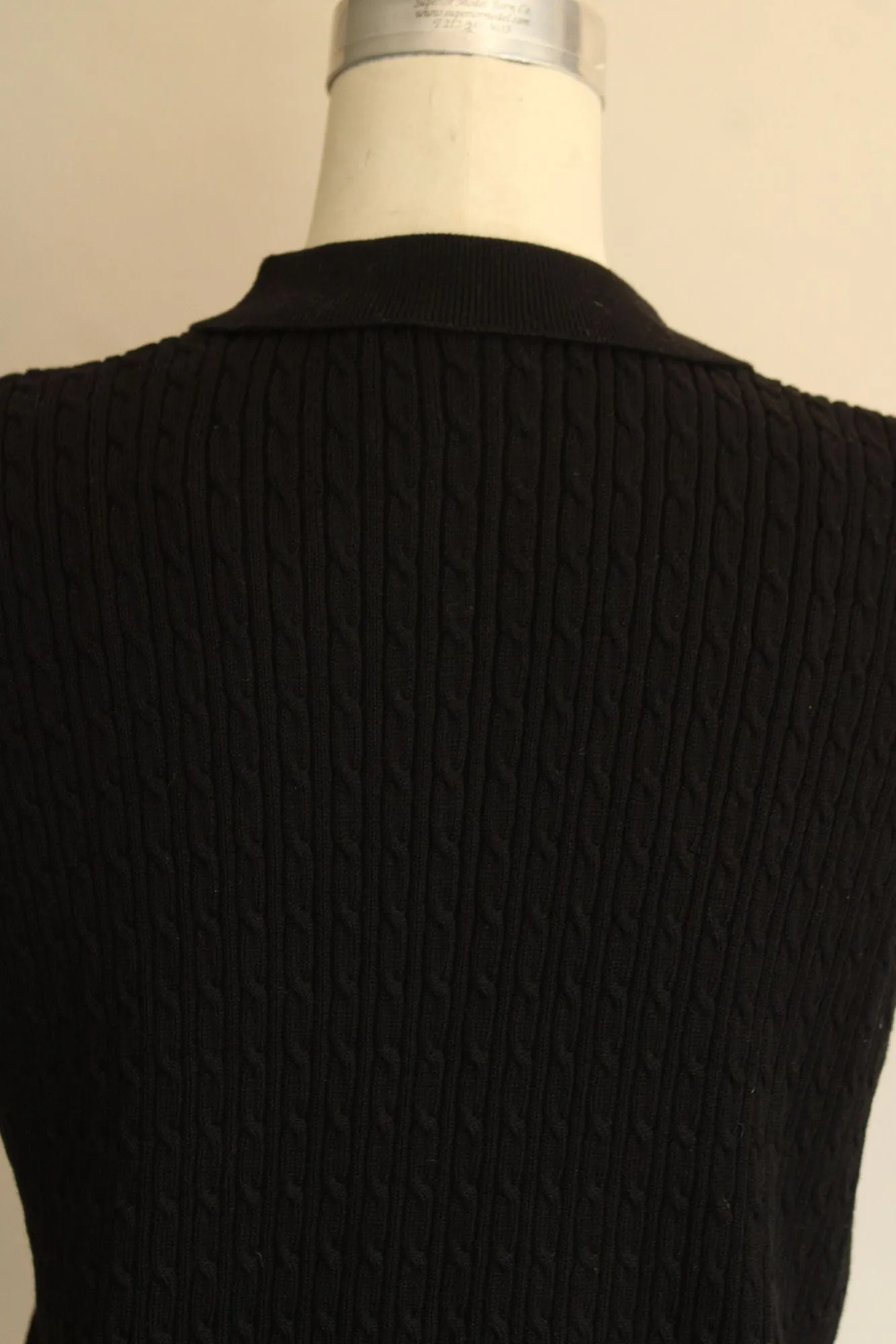 Vintage 2000s NWT Mervyn's Black Sleeveless Knit Top with Buttons