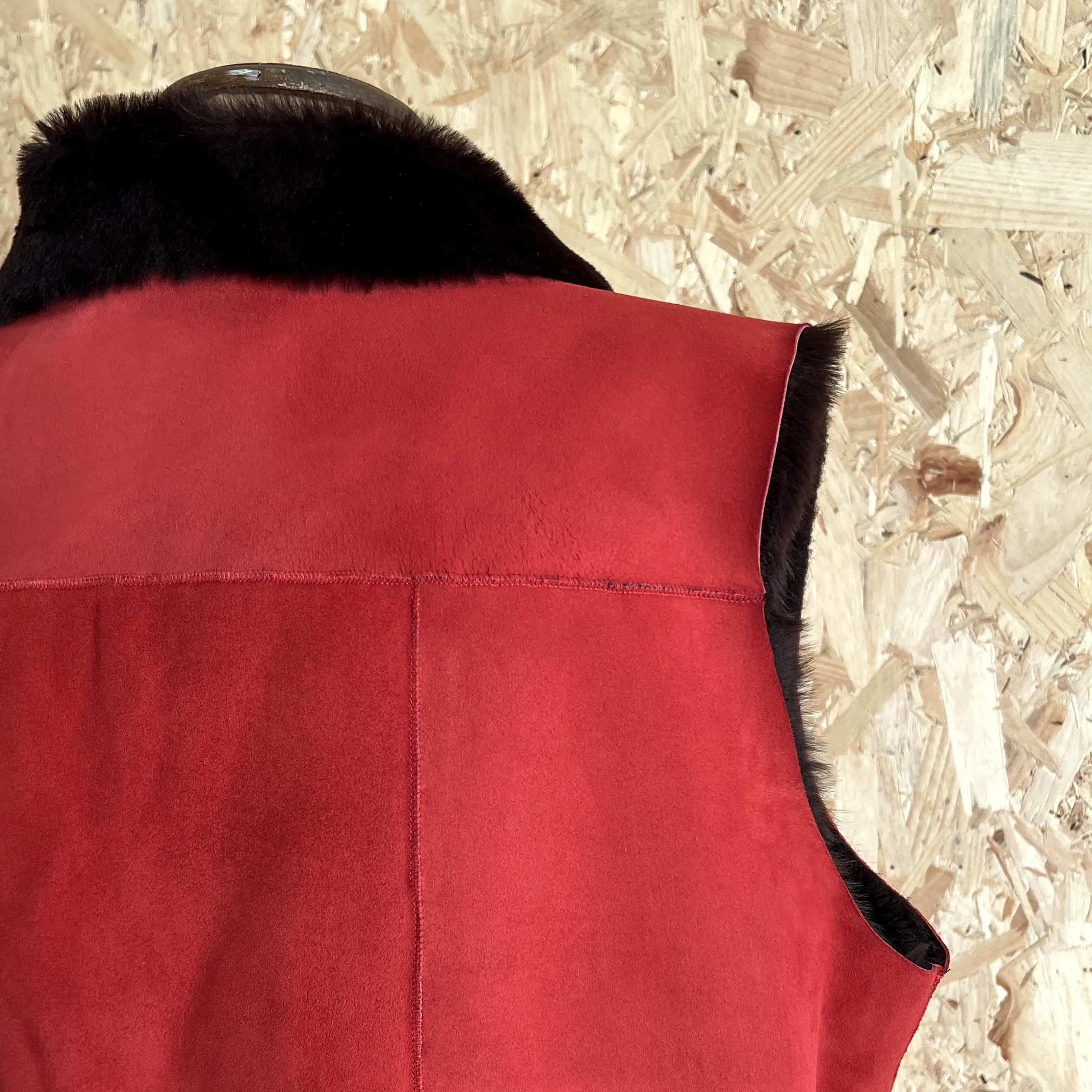 YELEK REVERSIBLE GILET / RED   CHESTNUT